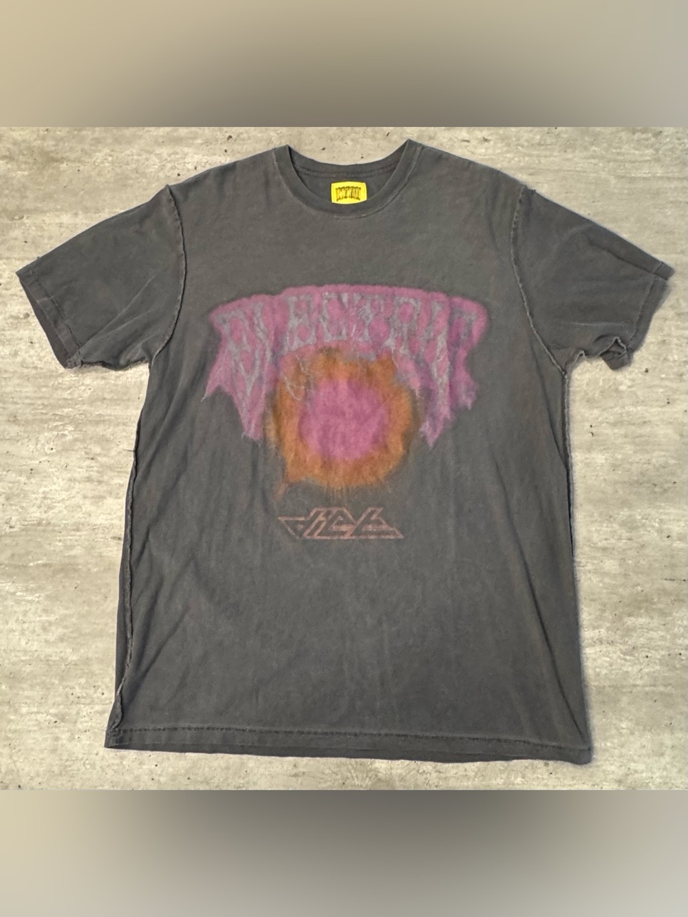 Diet Starts Monday Electric Graphic T-Shirt Vintage Black Pink Orange Size Large